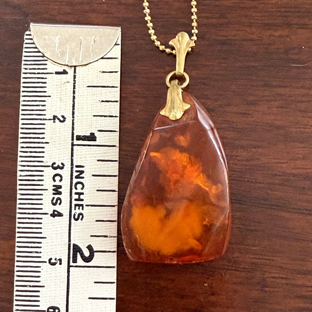 Natural Baltic amber pendant 18K gold plated adjustable chain - Picture 9 of 11